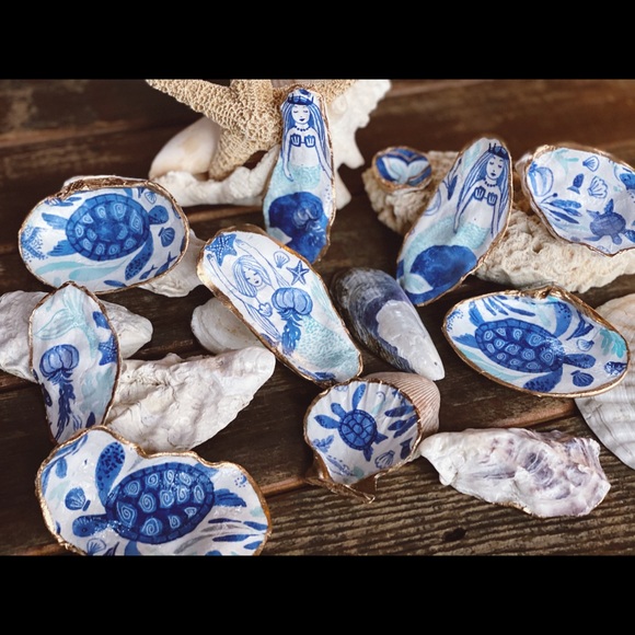 Oyster Jewelry Dish - Picture 4 of 4